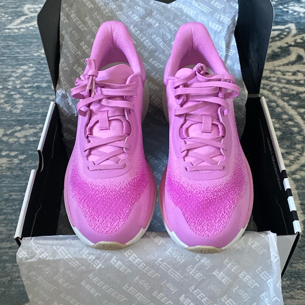 Lululemon Chargefeel Workout Low 2